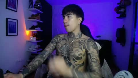 zac_muller1 online show from 28, 4, 2026