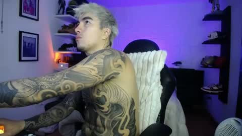 zac_muller1 online show from 14, 6, 2026