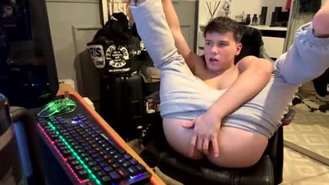 Zachbritboy online show from 3, 3, 2025