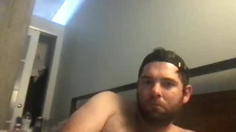 Snapshot of zachbromine chatting on 13, 5, 2026 First time online show from 13, 5, 2026