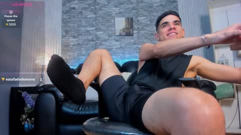 zack_joness10 online show from 21, 3, 2026