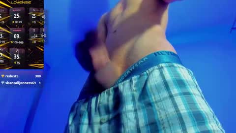 Snapshot of zackcum_ chatting on 19, 2, 2025 for you Zack online show from 19, 2, 2025