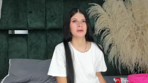 Snapshot of zafiranavarro chatting on 7, 1, 2026 zafira online show from 7, 1, 2026