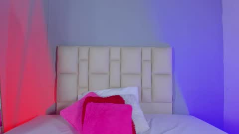 Zafiro Brown online show from 6, 2, 2026