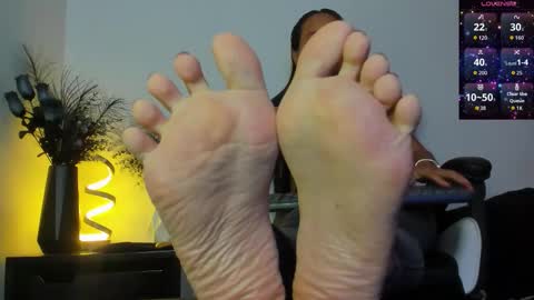 Snapshot of zafiro_winslow chatting on 28, 3, 2026 GODDESS ZAFIRO WINSLOW online show from 28, 3, 2026