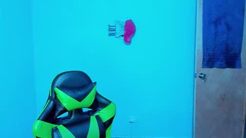 BiG Zafiro online show from 28, 2, 2026