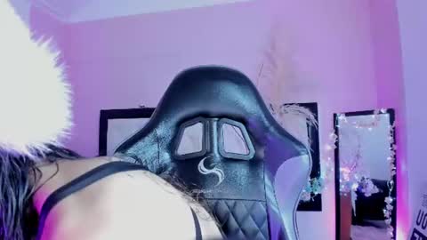 Snapshot of zahara___1 chatting on 21, 6, 2026 zahara___1 online show from 21, 6, 2026