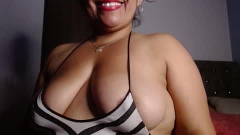 Zahi ... wants to play with everyone...yessss online show from 22, 9, 2025