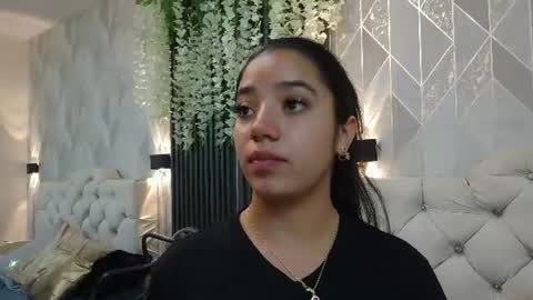 Snapshot of zaira_bonny chatting on 1, 8, 2026 Zaira Bonny online show from 1, 8, 2026