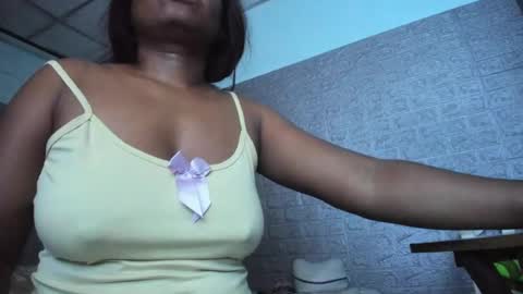 Snapshot of zamara__ chatting on 5, 7, 2026 Zamara online show from 5, 7, 2026