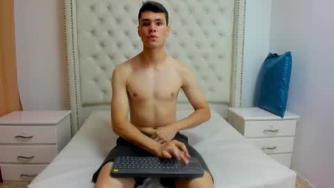 zane online show from 27, 7, 2026
