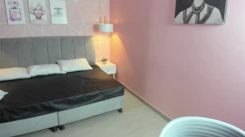 Zara Sweet  online show from 9, 1, 2026