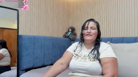 Snapshot of zara_milf_ chatting on 19, 6, 2026 zara online show from 19, 6, 2026
