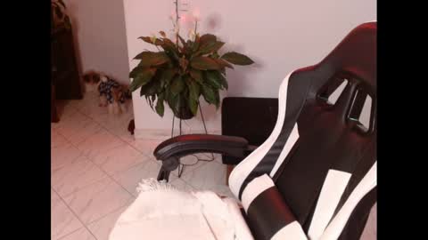 Snapshot of zarabby_skuirt chatting on 26, 12, 2024 Zarabby online show from 26, 12, 2024