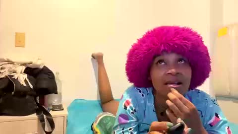 Snapshot of zarabby_skuirt chatting on 16, 10, 2025 Zarabby online show from 16, 10, 2025