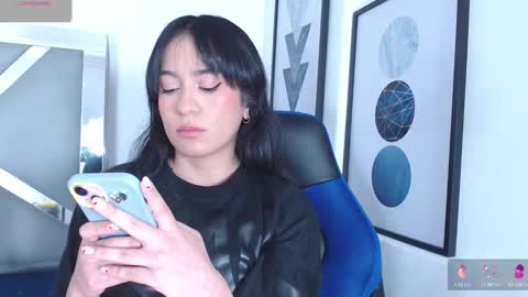 Snapshot of zaradames_ chatting on 19, 2, 2025 zaradames_ online show from 19, 2, 2025