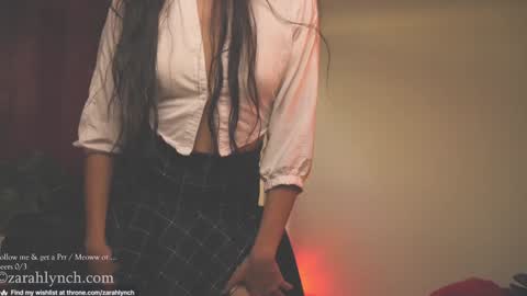 Miss Lynch   Next show  2911 online show from 13, 1, 2025