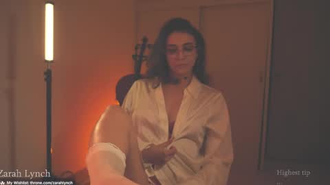 Snapshot of zarahlynch chatting on 26, 4, 2026 Miss Lynch Next show 2911 online show from 26, 4, 2026