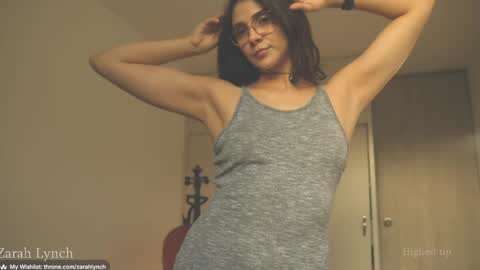 Snapshot of zarahlynch chatting on 15, 5, 2026 Miss Lynch Next show 2911 online show from 15, 5, 2026