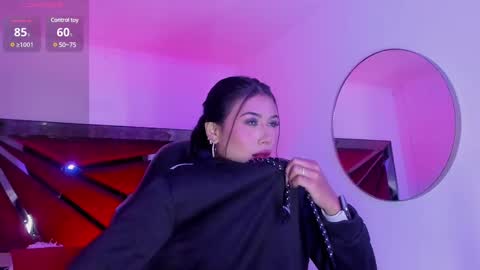 Snapshot of zaralim chatting on 12, 2, 2025 Zara Lim online show from 12, 2, 2025