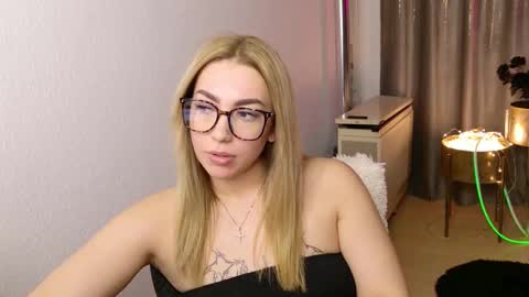 Snapshot of zarasplayground chatting on 16, 2, 2026 zarasplayground online show from 16, 2, 2026