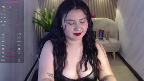 Snapshot of zarath_tf chatting on 26, 5, 2026 Zarath online show from 26, 5, 2026