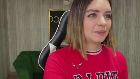 Isabella online show from 15, 1, 2026