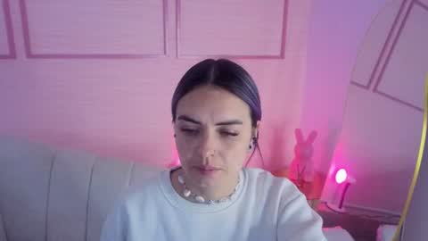 Isabella online show from 21, 7, 2026