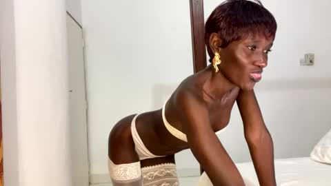 zaria_amara online show from 26, 6, 2026