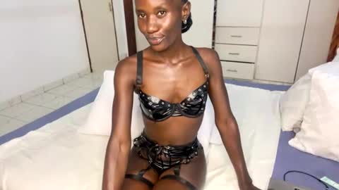 zaria_amara online show from 25, 7, 2026