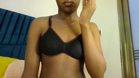 Snapshot of zariah011 chatting on 20, 3, 2026 zariah online show from 20, 3, 2026