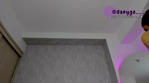 Zariana online show from 1, 3, 2025