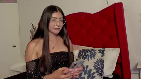 zariival online show from 7, 11, 2025