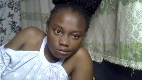 zarinamarlin online show from 8, 7, 2026