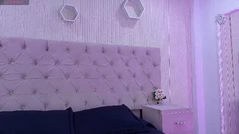 Snapshot of zarinawynne chatting on 5, 8, 2026 Zarina Waynne online show from 5, 8, 2026