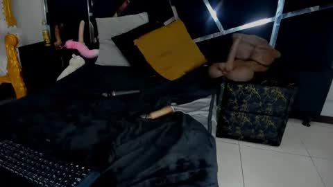 Zayra online show from 21, 7, 2026