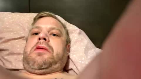 Snapshot of zboteatass chatting on 2, 4, 2026 zboteatass online show from 2, 4, 2026