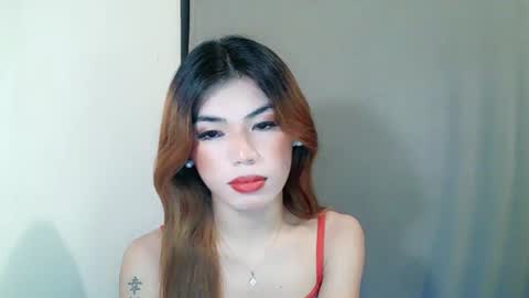 Snapshot of zeah_rev21 chatting on 7, 7, 2026 zeah_rev21 online show from 7, 7, 2026