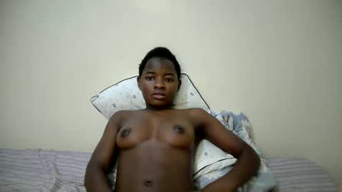 Snapshot of zellah chatting on 18, 2, 2026 zellah online show from 18, 2, 2026