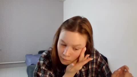 Snapshot of zenaidafairleigh chatting on 8, 3, 2026 Ammy online show from 8, 3, 2026