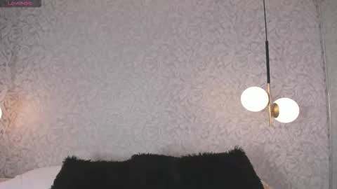 ZEPHYRA ANGELS online show from 11, 11, 2025