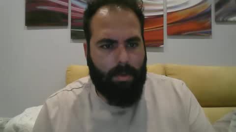 Snapshot of zeusateneo chatting on 8, 3, 2025 Zeus online show from 8, 3, 2025