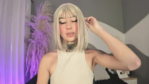 zhally_dee online show from 29, 4, 2026