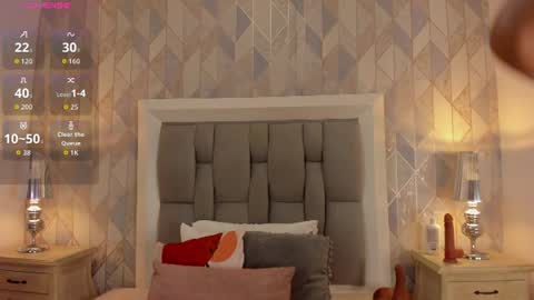 zharia_lux25 online show from 20, 7, 2026