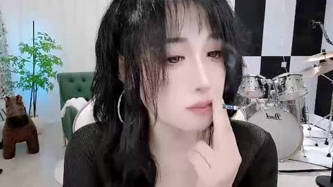 zhen online show from 8, 9, 2025