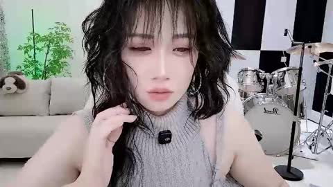 zhen online show from 17, 10, 2025