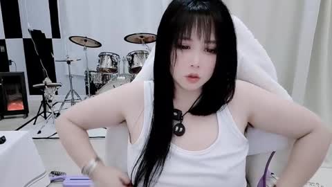 Snapshot of zhen0 chatting on 15, 4, 2026 zhen online show from 15, 4, 2026