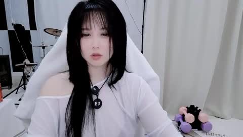 Snapshot of zhen0 chatting on 20, 4, 2026 zhen online show from 20, 4, 2026