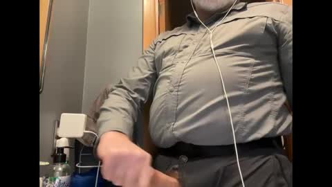 zinger283069 online show from 4, 2, 2025