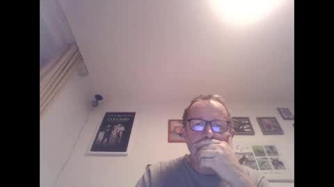 Snapshot of zippi55 chatting on 14, 10, 2025 Zippi online show from 14, 10, 2025